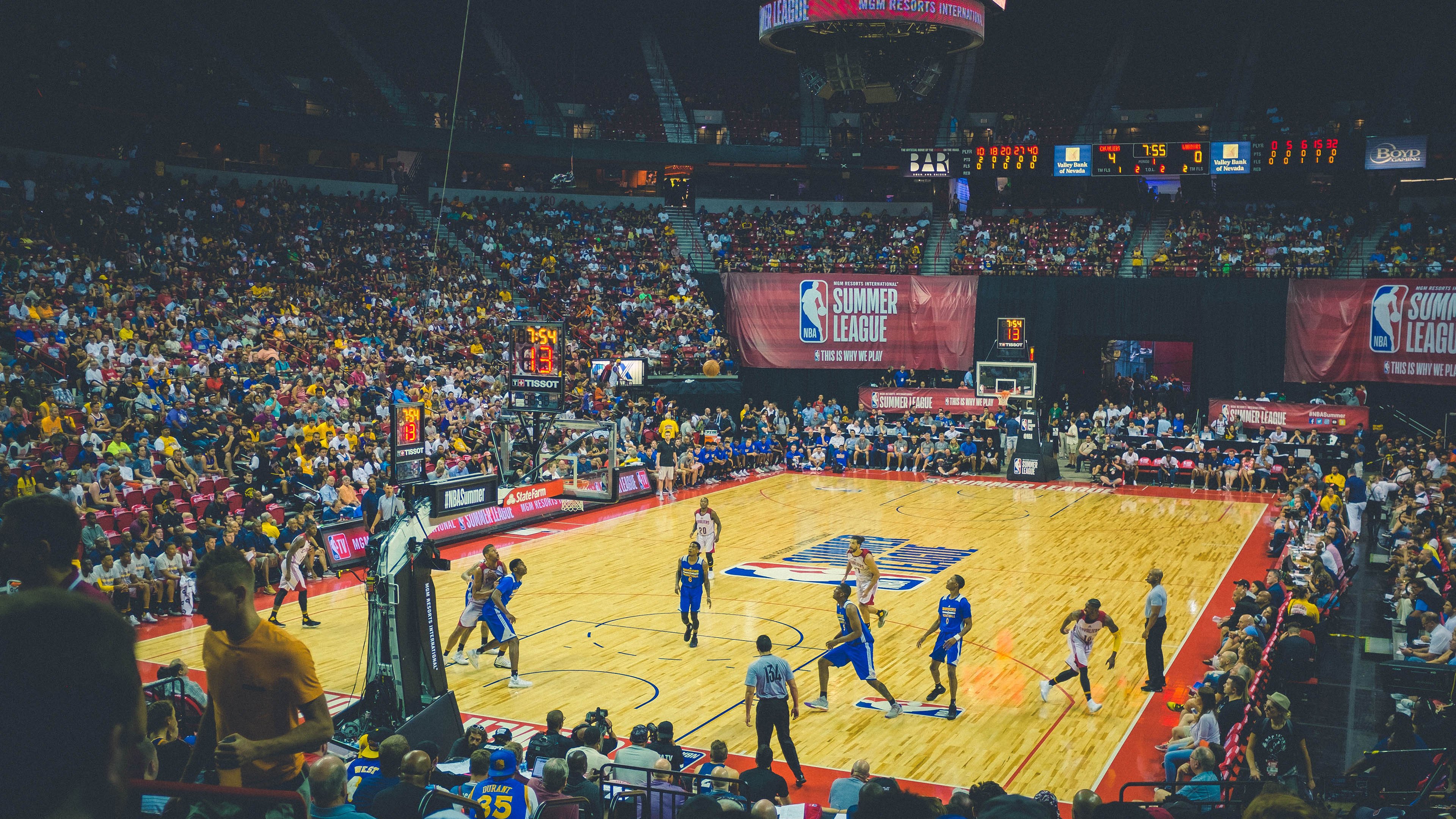 体育产业迎来新机遇,政策扶持与市场潜力双轮驱动