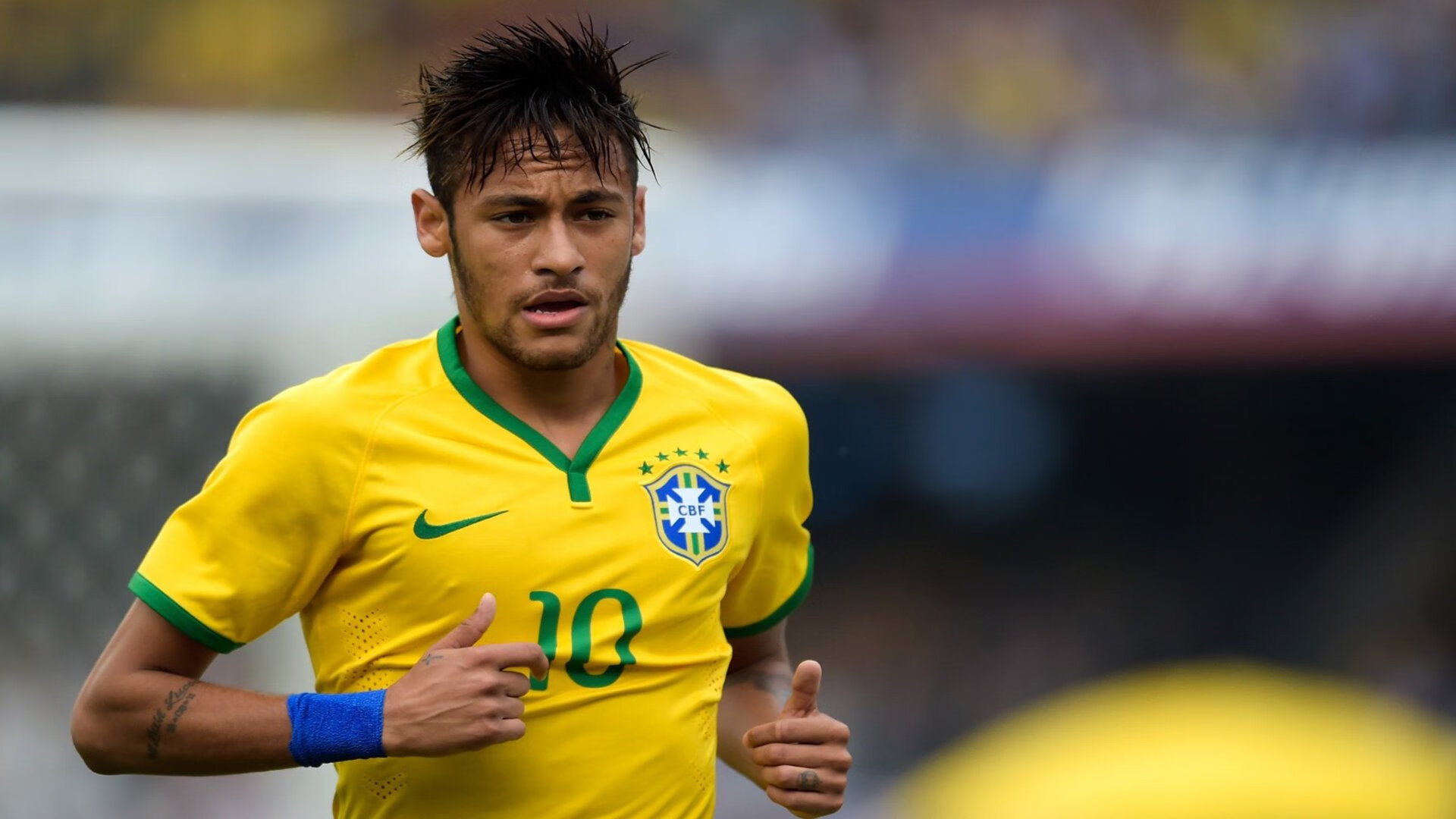 短道速滑世界杯首尔站，中国队斩获两金一银，小将表现亮眼